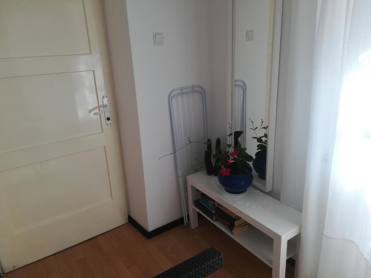 Apartman Legac Starigrad  Buitenkant foto